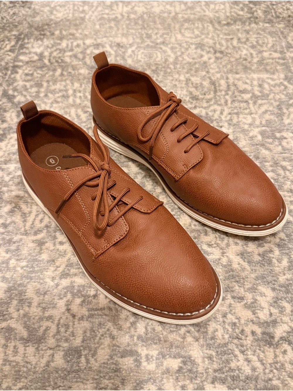Cat & Jack Men's Tan Lace-Up Oxfords